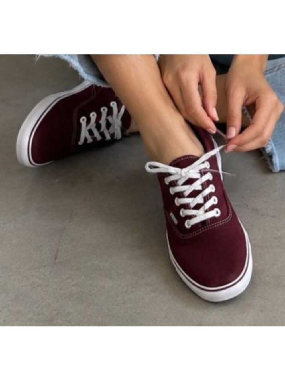 Vans Womens Burgundy Canvas Sneakers Lace-Up Size 5.5 Casual Skate Shoes